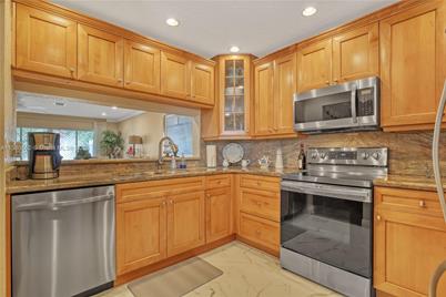 119 Ocean Dunes Cir, Jupiter, FL 33477 - Photo 13