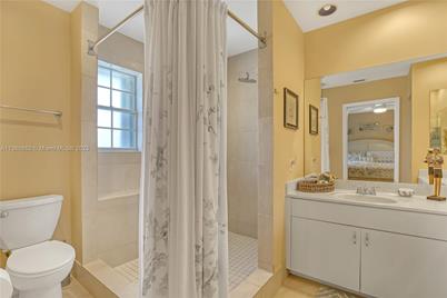 119 Ocean Dunes Cir, Jupiter, FL 33477 - Photo 31