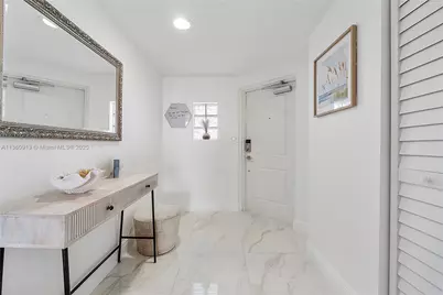 17050 N Bay Rd #807, Sunny Isles Beach, FL 33160 - Photo 33