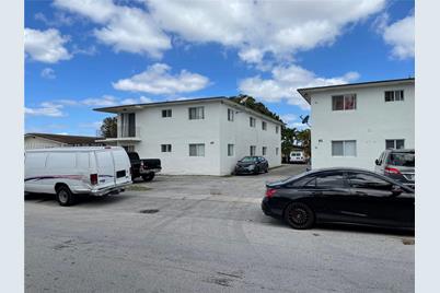 61 W 13th St, Hialeah, FL 33010 - Photo 3