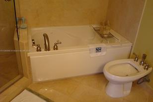 6365 Collins Ave, Miami Beach, FL 33141 - Photo 13