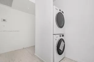 2301 Collins Ave, Miami Beach, FL 33139 - Photo 17