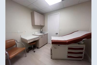 1 SW 129th Ave #401, Pembroke Pines, FL 33027 - Photo 11