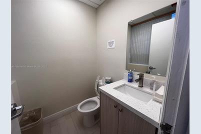 1 SW 129th Ave #401, Pembroke Pines, FL 33027 - Photo 5