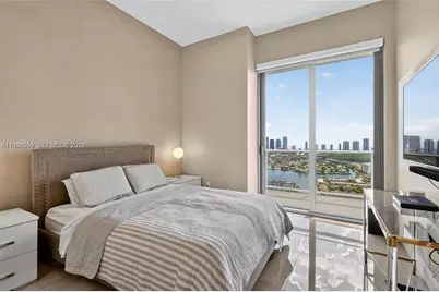16385 Biscayne Blvd #7, North Miami Beach, FL 33160 - Photo 27