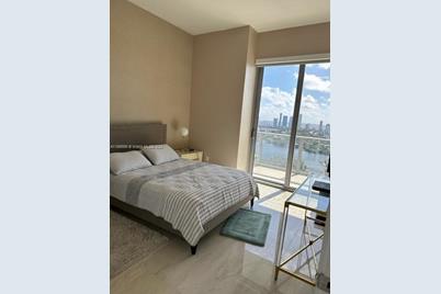 16385 Biscayne Blvd #7, North Miami Beach, FL 33160 - Photo 25