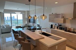 16385 Biscayne Blvd, North Miami Beach, FL 33160 - Photo 29