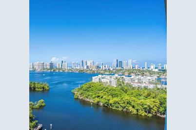 16385 Biscayne Blvd #7, North Miami Beach, FL 33160 - Photo 3