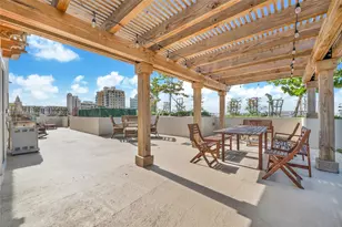 120 Salamanca Ave, Coral Gables, FL 33134 - Photo 13