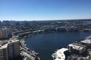 [Address not provided], Hallandale Beach, FL 33009 - Photo 3