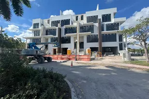 7300 Trouville Esplanade, Miami Beach, FL 33141 - Photo 1