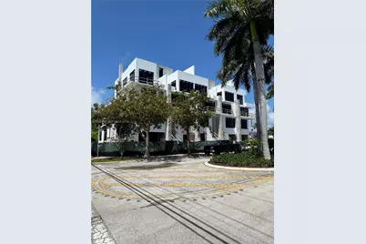 7300 Trouville Esplanade #3, Miami Beach, FL 33141 - Photo 9