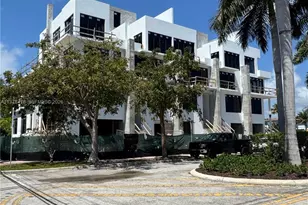 7300 Trouville Esplanade, Miami Beach, FL 33141 - Photo 9