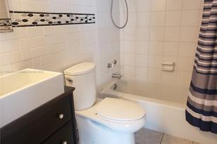 1720 Harrison St, Hollywood, FL 33020 - Photo 15