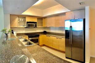 16699 Collins Ave, Sunny Isles Beach, FL 33160 - Photo 11