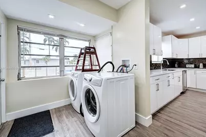 801 Harrison St, Hollywood, FL 33019 - Photo 41