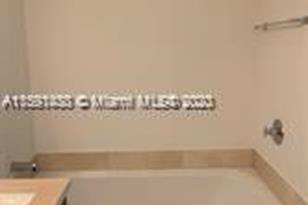 1111 SW 1st Ave, Miami, FL 33130 - Photo 19