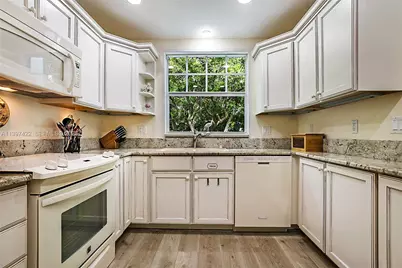 905 Mainsail Circle #905, Jupiter, FL 33477 - Photo 9