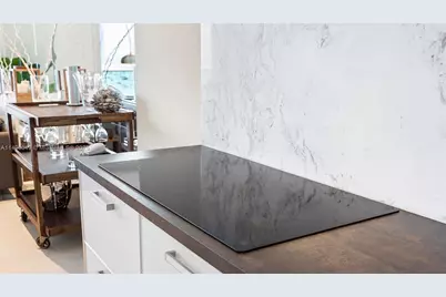 [Address not provided], Miami Beach, FL 33139 - Photo 17