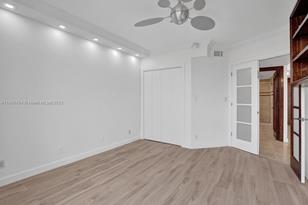 19667 Turnberry Way, Aventura, FL 33180 - Photo 17