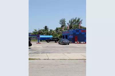 4420 NW 7th Ave, Miami, FL 33127 - Photo 3