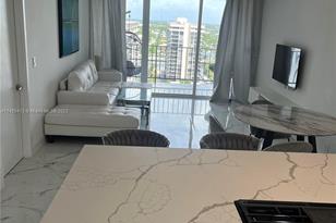 2030 S Ocean Dr, Hallandale Beach, FL 33009 - Photo 9