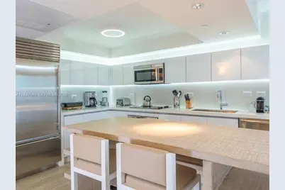 102 24th St #1006, Miami Beach, FL 33139 - Photo 7