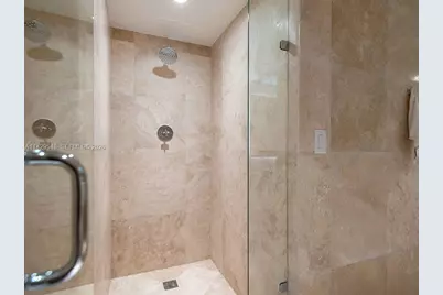 102 24th St #1006, Miami Beach, FL 33139 - Photo 9