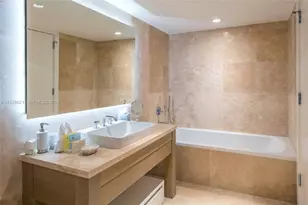 102 24th St, Miami Beach, FL 33139 - Photo 7
