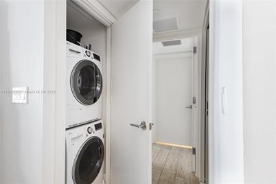 102 24th St #1013, Miami Beach, FL 33139 - Photo 27