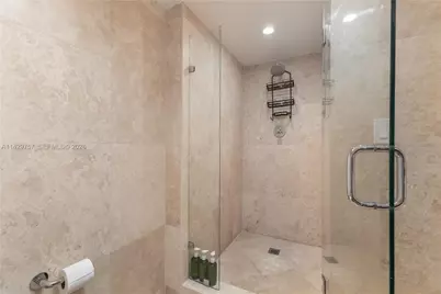 102 24th St #1013, Miami Beach, FL 33139 - Photo 35