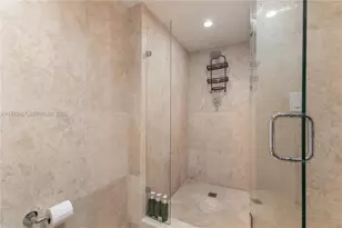 102 24th St, Miami Beach, FL 33139 - Photo 35