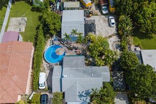 2533 Fillmore St, Hollywood, FL 33020 - Photo 17
