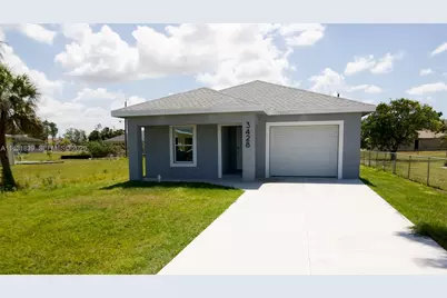 3428 N Jeffcott St, Fort Myers, FL 33916 - Photo 1