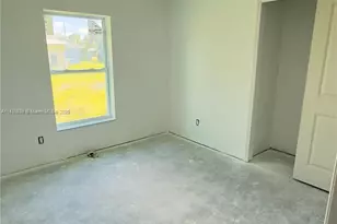 3428 N Jeffcott St, Fort Myers, FL 33916 - Photo 11