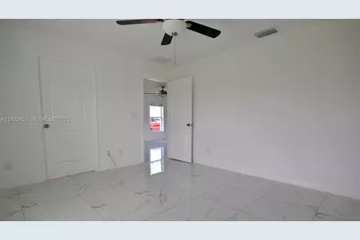 3433 Jeffcott St., Fort Myers, FL 33916 - Photo 9