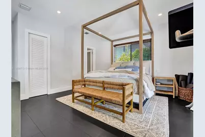 1912 NE 119th Rd, North Miami, FL 33181 - Photo 37