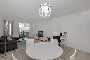 555 NE 15th St, Miami, FL 33132 - Photo 11