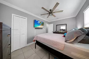 3360 E 10th Ave, Hialeah, FL 33013 - Photo 13