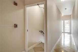 440 SW 5th Ave, Miami, FL 33130 - Photo 3