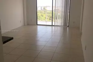 13499 Biscayne Blvd, North Miami, FL 33181 - Photo 5