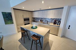 4111 S Ocean Dr, Hollywood, FL 33019 - Photo 7