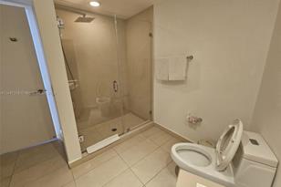 4111 S Ocean Dr, Hollywood, FL 33019 - Photo 15