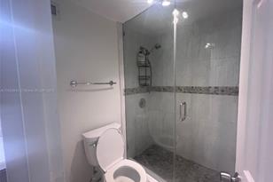 100 Lincoln Rd, Miami Beach, FL 33139 - Photo 7