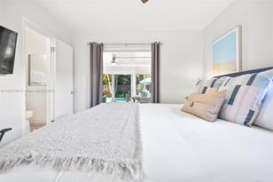 201 NE 16th Ct, Fort Lauderdale, FL 33305 - Photo 21