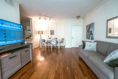 17145 N Bay Rd #4403, Sunny Isles Beach, FL 33160 - Photo 13