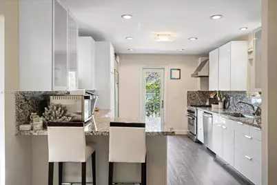 433 E Dilido Dr, Miami Beach, FL 33139 - Photo 15