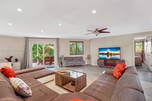 2167 NE 58th St, Fort Lauderdale, FL 33308 - Photo 7