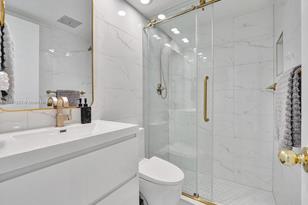 300 Golden Isles Dr, Hallandale Beach, FL 33009 - Photo 35