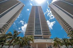 1830 S Ocean Dr, Hallandale Beach, FL 33009 - Photo 1